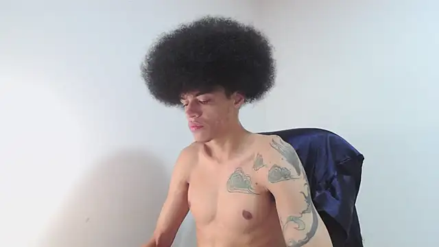 Snapshot of Smith_Gael chatting on February 9, 2026, 7:51 pm Smith Gael online show from February 9, 2026, 7:51 pm