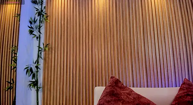 Snapshot of Ivaannaa_ chatting on February 21, 2026, 11:44 am Ivaannaa online show from February 21, 2026, 11:44 am