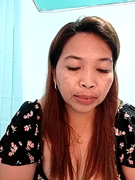 Snapshot of Sweet_fatty18 chatting on February 17, 2026, 4:31 am Sweet fatty18 online show from February 17, 2026, 4:31 am