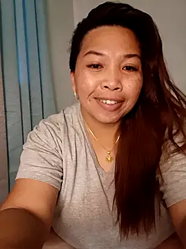 Snapshot of Sweet_fatty18 chatting on February 24, 2026, 10:52 pm Sweet fatty18 online show from February 24, 2026, 10:52 pm