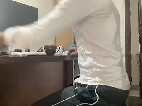 Snapshot of playboyx007 chatting on March 9, 2026, 7:34 am playboyx007 online show from March 9, 2026, 7:34 am