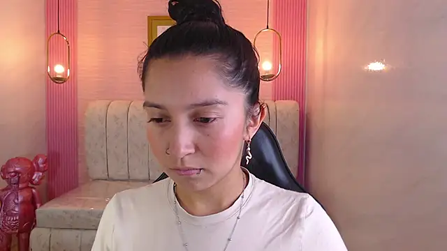 Snapshot of madhison_klain_s chatting on October 14, 2025, 8:20 pm madhison klain s online show from October 14, 2025, 8:20 pm