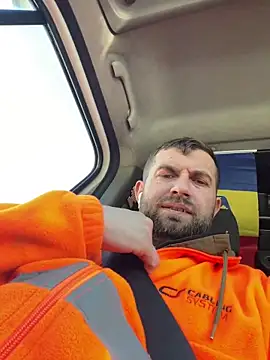 Snapshot of daniel21p chatting on February 25, 2025, 12:24 pm daniel21p online show from February 25, 2025, 12:24 pm