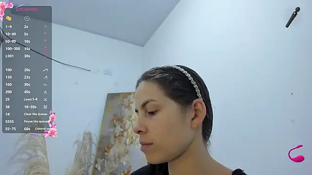 jessyegoldenn online show from October 31, 2025, 4:19 pm