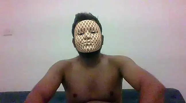Snapshot of roxfordking chatting on February 22, 2025, 8:18 am roxfordking online show from February 22, 2025, 8:18 am