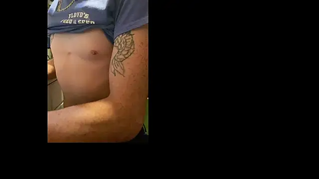 Snapshot of Polaroid_White chatting on November 11, 2025, 11:32 am Polaroid White online show from November 11, 2025, 11:32 am