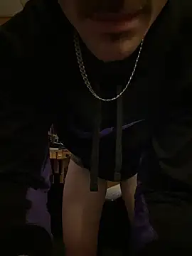 Snapshot of Polaroid_White chatting on November 11, 2025, 11:38 pm Polaroid White online show from November 11, 2025, 11:38 pm