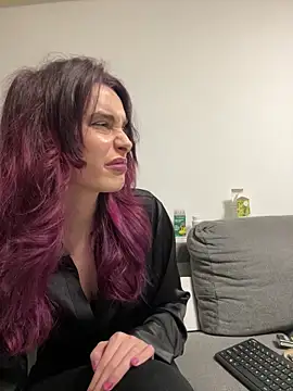 Snapshot of Mazzekyn chatting on October 23, 2025, 5:23 pm Mazzekyn online show from October 23, 2025, 5:23 pm