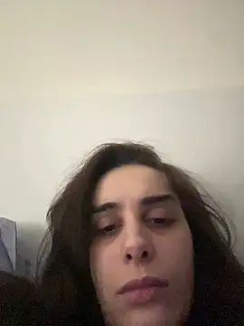 Snapshot of Mazzekyn chatting on February 25, 2026, 5:33 pm Mazzekyn online show from February 25, 2026, 5:33 pm