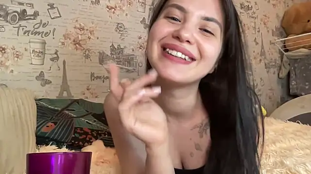 Just Scarlet  online show from March 18, 2025, 8:15 pm