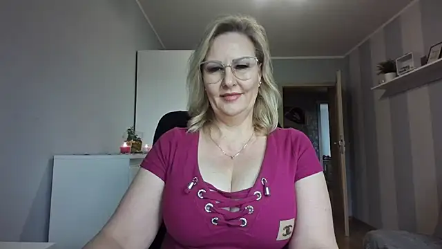 DianaLive online show from February 23, 2026, 9:28 am