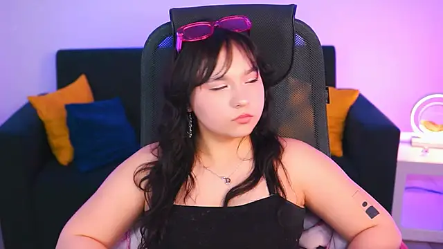 HanaWise online show from February 24, 2025, 2:15 pm