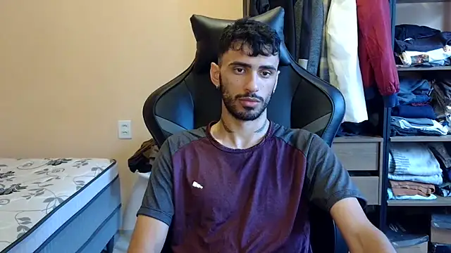 Snapshot of iendriw chatting on February 10, 2026, 9:08 pm iendriw online show from February 10, 2026, 9:08 pm