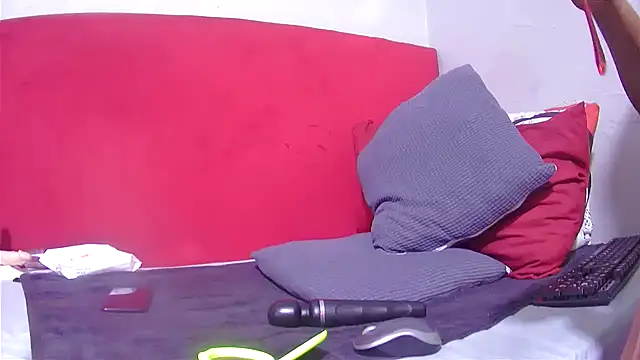 Snapshot of tasha97x chatting on November 1, 2025, 5:42 am tasha97x online show from November 1, 2025, 5:42 am