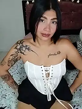 Snapshot of Kylie_brazt chatting on April 14, 2026, 3:01 am Kylie brazt online show from April 14, 2026, 3:01 am