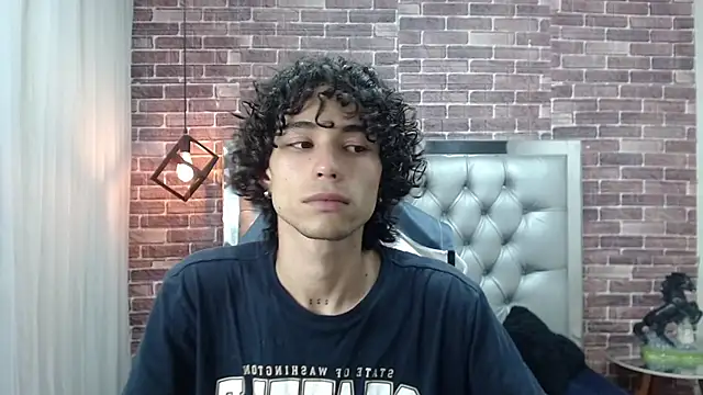 Snapshot of andres_ocasio chatting on February 27, 2025, 1:07 pm andres ocasio online show from February 27, 2025, 1:07 pm