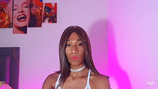 Snapshot of red_veltet chatting on December 16, 2025, 12:59 am red veltet online show from December 16, 2025, 12:59 am