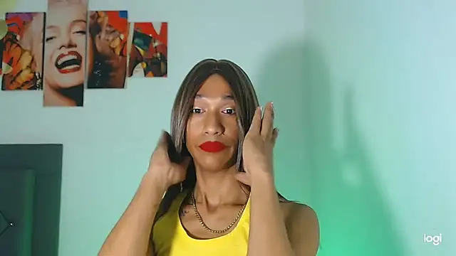 red veltet online show from December 21, 2025, 6:15 pm