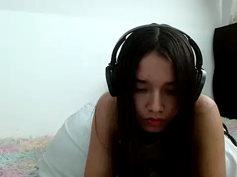 Snapshot of _luna_777 chatting on October 15, 2025, 3:23 pm luna 777 online show from October 15, 2025, 3:23 pm