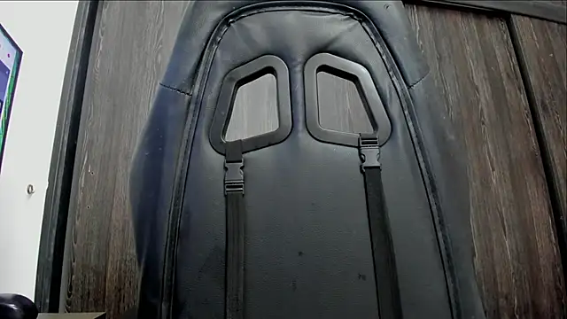 Snapshot of ava-am chatting on March 8, 2025, 5:59 am ava-am online show from March 8, 2025, 5:59 am