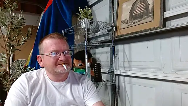 Snapshot of Randomoldguy615 chatting on February 26, 2025, 1:11 am Randomoldguy615 online show from February 26, 2025, 1:11 am