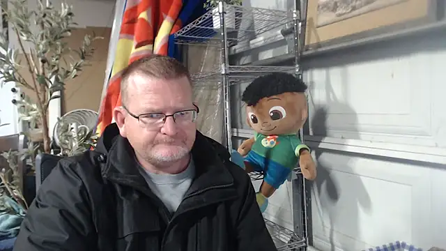 Snapshot of Randomoldguy615 chatting on March 21, 2025, 12:18 am Randomoldguy615 online show from March 21, 2025, 12:18 am