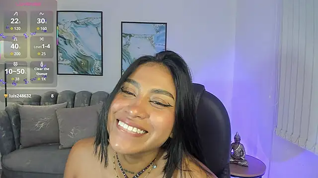 Snapshot of Ivyy_Moon_ chatting on January 7, 2026, 4:59 am Ivyy Moon online show from January 7, 2026, 4:59 am