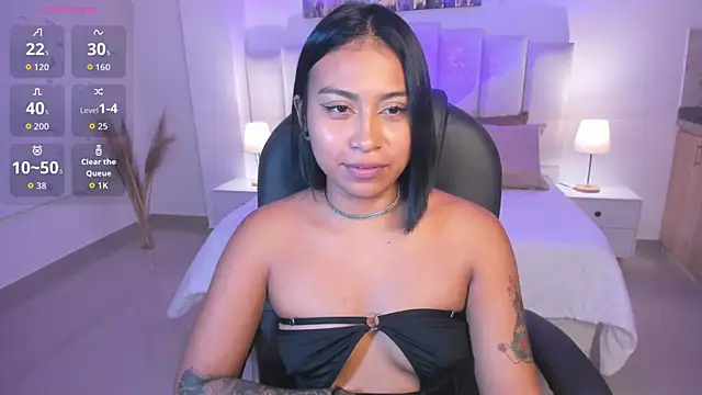 Snapshot of Ivyy_Moon_ chatting on January 12, 2026, 3:56 am Ivyy Moon online show from January 12, 2026, 3:56 am