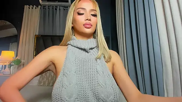 Snapshot of KylieSonique chatting on February 27, 2026, 4:56 am KylieSonique online show from February 27, 2026, 4:56 am