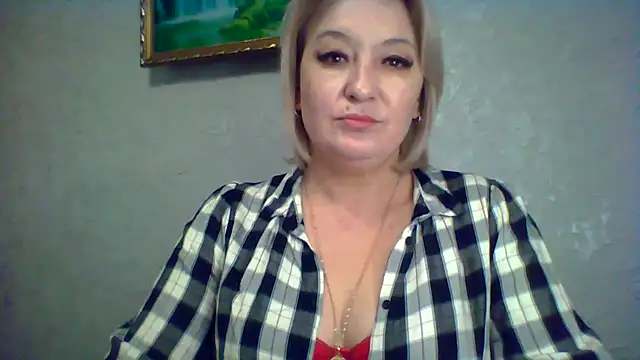 ArielXLoveresss online show from December 1, 2025, 10:09 am
