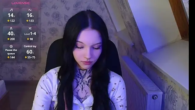 Snapshot of mefwhore chatting on March 19, 2025, 7:17 pm mefwhore online show from March 19, 2025, 7:17 pm