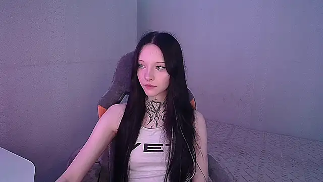 Snapshot of mefwhore chatting on October 13, 2025, 5:13 pm mefwhore online show from October 13, 2025, 5:13 pm