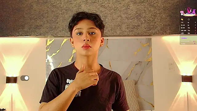 Snapshot of Dante_bre chatting on September 13, 2025, 1:00 pm Dante bre online show from September 13, 2025, 1:00 pm