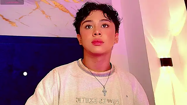 Snapshot of Dante_bre chatting on November 3, 2025, 1:12 pm Dante bre online show from November 3, 2025, 1:12 pm