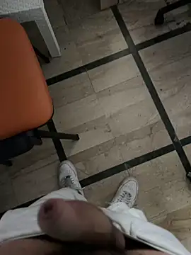 Snapshot of mario_6_9_9_0 chatting on February 23, 2025, 6:23 pm mario 6 9 9 0 online show from February 23, 2025, 6:23 pm