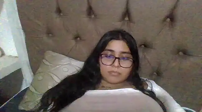 Snapshot of virginbrunette99 chatting on March 17, 2025, 9:02 pm virginbrunette99 online show from March 17, 2025, 9:02 pm