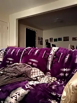 Mellyjellygoddess420 online show from June 19, 2026, 6:51 am