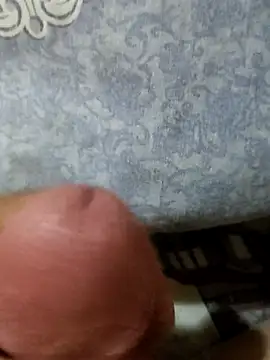 ozii000 online show from November 20, 2025, 4:07 pm