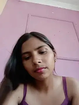heena-3678 online show from May 31, 2026, 8:54 am