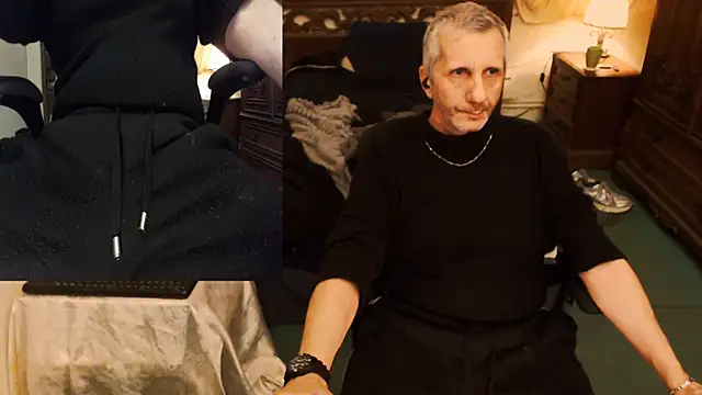 Snapshot of maxdaddy690 chatting on October 27, 2025, 10:36 pm maxdaddy690 online show from October 27, 2025, 10:36 pm