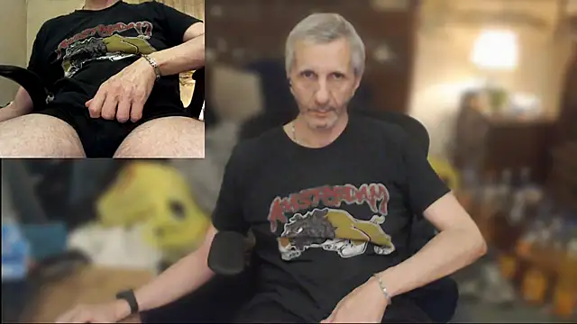 maxdaddy690 online show from July 9, 2026, 10:58 pm