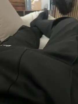 Snapshot of blAsian20 chatting on February 18, 2026, 4:03 pm blAsian20 online show from February 18, 2026, 4:03 pm