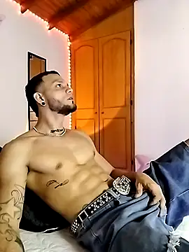 morenosiam online show from November 23, 2025, 2:00 am