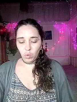 Snapshot of Fellyna chatting on September 21, 2025, 4:52 pm Fellyna online show from September 21, 2025, 4:52 pm