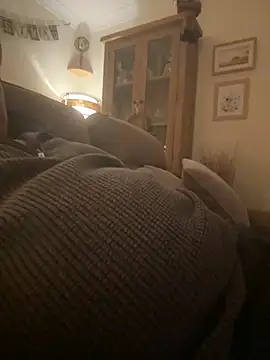 funinnorfolk online show from December 18, 2025, 11:44 pm