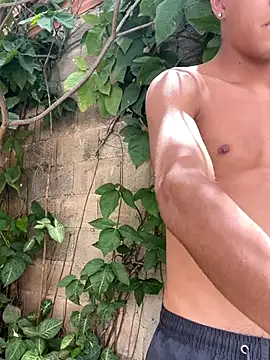 twinks 28 online show from October 19, 2025, 4:51 pm