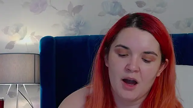 KailyKay online show from November 11, 2025, 7:47 pm