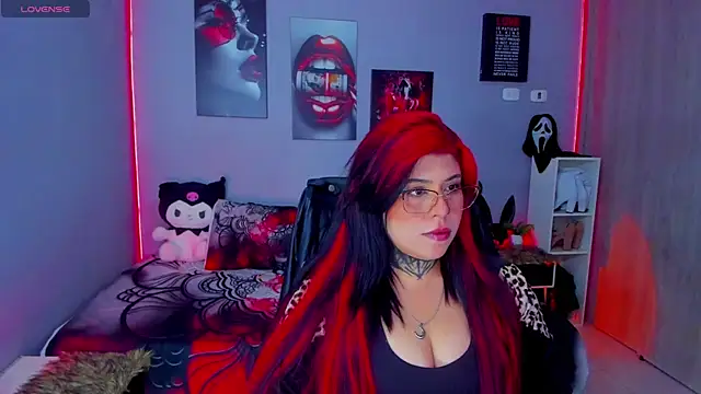 Veronika metal online show from December 4, 2025, 4:05 pm