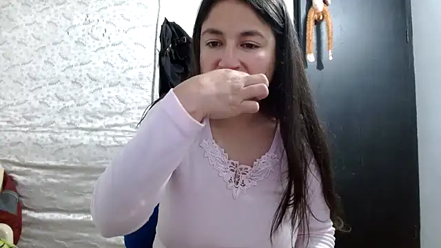 Snapshot of Escarcha-blue chatting on October 23, 2025, 10:41 pm Escarcha-blue online show from October 23, 2025, 10:41 pm