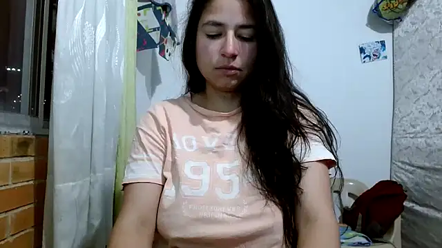 Snapshot of Escarcha-blue chatting on November 12, 2025, 1:39 am Escarcha-blue online show from November 12, 2025, 1:39 am